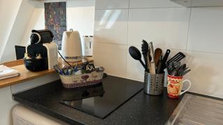 Studio Porte Maillot Immeuble Haussmannien - Neuilly-sur-Seine - 1