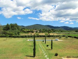LUBERON - AIR CONDITIONING VILLA - 4 BEDROOMS - 4 BATHROOM - 9