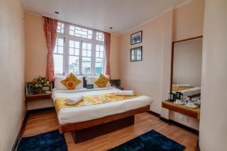 Muscatel Spring Burn - 100 Mts from Mall Road - 7