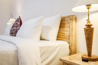 Riverside Villa 2 - 1BDR & Shared Pool on Riverbank - 2