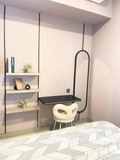 Lux 2 Br Anderson above Pakuwon mall center - 4