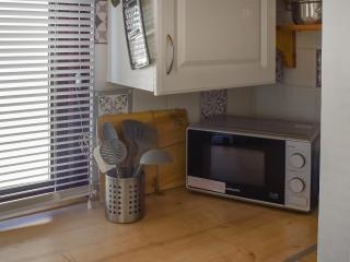 Angies Beachside House - Brightlingsea - 3