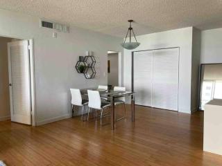 7th FL Ocean view spacious 1 bedroom - Hollywood - 5