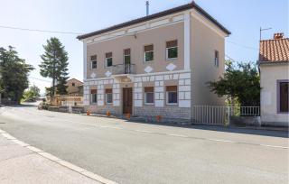 Lovely Apartment In Cernik With Wi-Fi - Cernik - 0