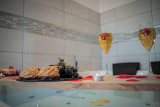 Sosiego Insolite Jacuzzi ParkingFree 5min Centre - Mulhouse - 8