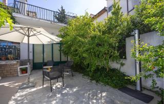 Holiday Home Stjepana Ivicevica I - Makarska - 2