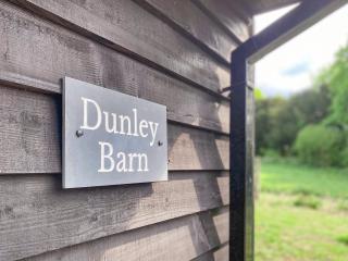 Dunley Barn - East Grimstead - 3