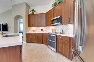 Phoenix Home EV Charger and Pool Access! - Phoenix - 2