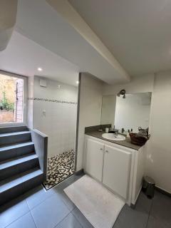 Charmant T2 avec Cour Privée au coeur du Panier- Vieux Port - 5