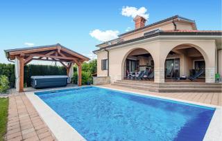 Amazing Home In Marcelji With Wifi - Marčelji - 9