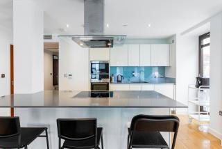 Serene Cityscape - 2BR Luxury Westminster Apartment - Londra - 8