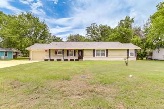 Lovely Tomball Home Less Than 1 Mi to Dtwn and Pool Access! - Tomball - 8