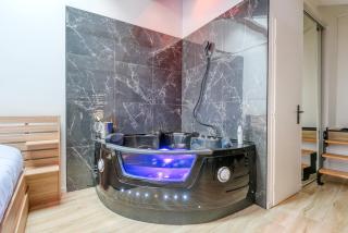 NEW / Belle et Rebelle avec jacuzzi - Lione - 3
