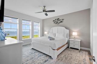 Sunset FantaSea at One Particular Harbour 380-202 - 6