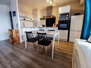 LE DUPLEX - Hyper centre - Gare - Wifi - Netflix - Disney + - Annecy - 8