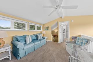 513 Tarpon Pond Cottage - 2