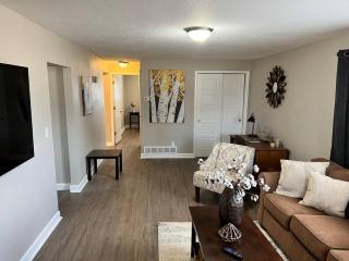 Spacious Westminster 2bd/1ba - 1