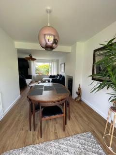 Beautiful 3 Double Bedroom Home-Cambridge Village Location - Brampton - 7