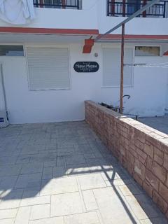 Mama Marina apartement near to the airport 2 - Antimácheia - 8