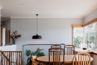 Hillside Retreat in Hobart - Sandy Bay - 4