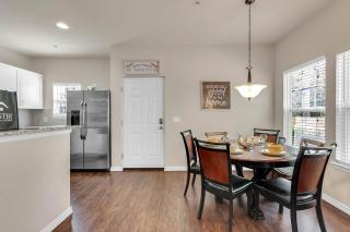 4 Bedrooms 3 Bathrooms Lucaya Village 13-108 - 7