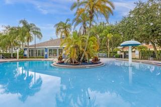 4 Bedrooms- 3 Bathrooms- Lucaya Village 13-108 - Kissimmee - 7