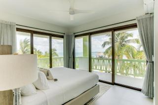 Beach Walkout Condo 112 3BR2BA Sleeps 8 - 9