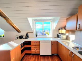 Sunset Penthouse, Fjord View & Parking - Trondheim - 6