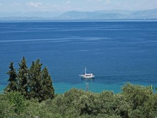 Sun Mare by Vintage Travel - Agia Pelagia Chlomou - 1