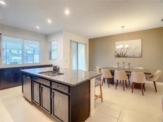 4 Bathrooms 45 Bedrooms Solara 2182 Cp - 2
