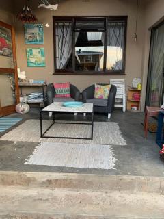 Modern Stylish room Linkside - Mossel Bay - 2