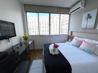 Ótimo Apartamento na quadra da praia Av Nsa Sra C 1137 ap1005 - Río de Janeiro - 9
