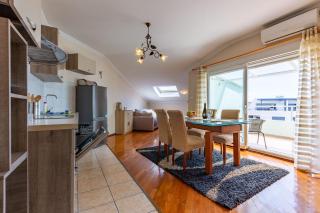 Di Di Taj Apartment with large balcony and BBQ - Zadar - 5