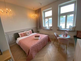 Royal Rose Apartment - Old Town Kraków - Krakow - 0