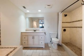Sunrise beach views with top complex amenities and pool access! - Ormond Beach - 2