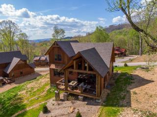 Gretta's Getaway at Eagles Nest - Banner Elk - 8