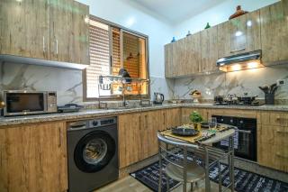 The Skyline Stay - 1