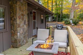 Blue Ridge Retreat at Linville Land Harbor - Newland - 0
