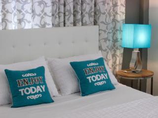 Lux Condo by the Beach - Miami Beach - 5