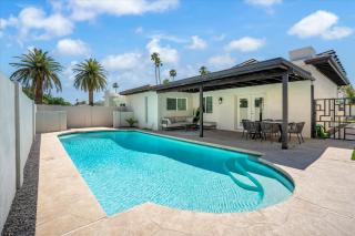 Modern Comfort Pool BBQ Prime Location - Litchfield Park - 5