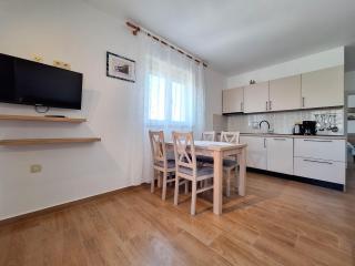 Apartments Dijana - Lopar - 6