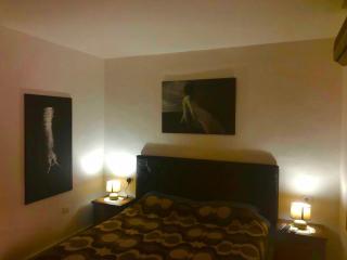 Cozy Haven in the most popular area in the city!!! - Tirana - 1