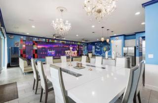 Boutique Experience Next Disney - Davenport - 1