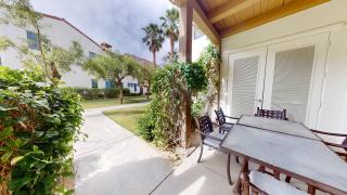 LV220 Freshly Finished Downstairs 2BR LV Lock-Off - La Quinta - 4