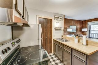 Rustic Angel Fire Condo Resort Shuttle On-Site! - 4