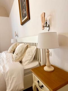 Kalsa Baroque Apartment - 4