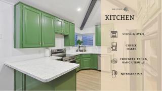 Beautiful 5BR 2BA DeSoto Holiday Home with Pool - 1