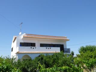 A Spacious 3 Bedroom Apartment in Casa Melia - Porches - 7