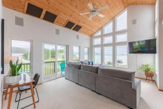 #StayinMyDistrict Ocean Overlook - 8