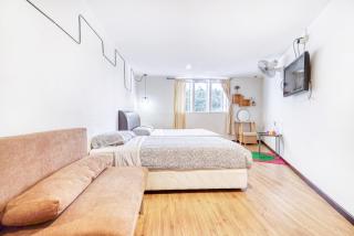 Snooze Hotel - 1